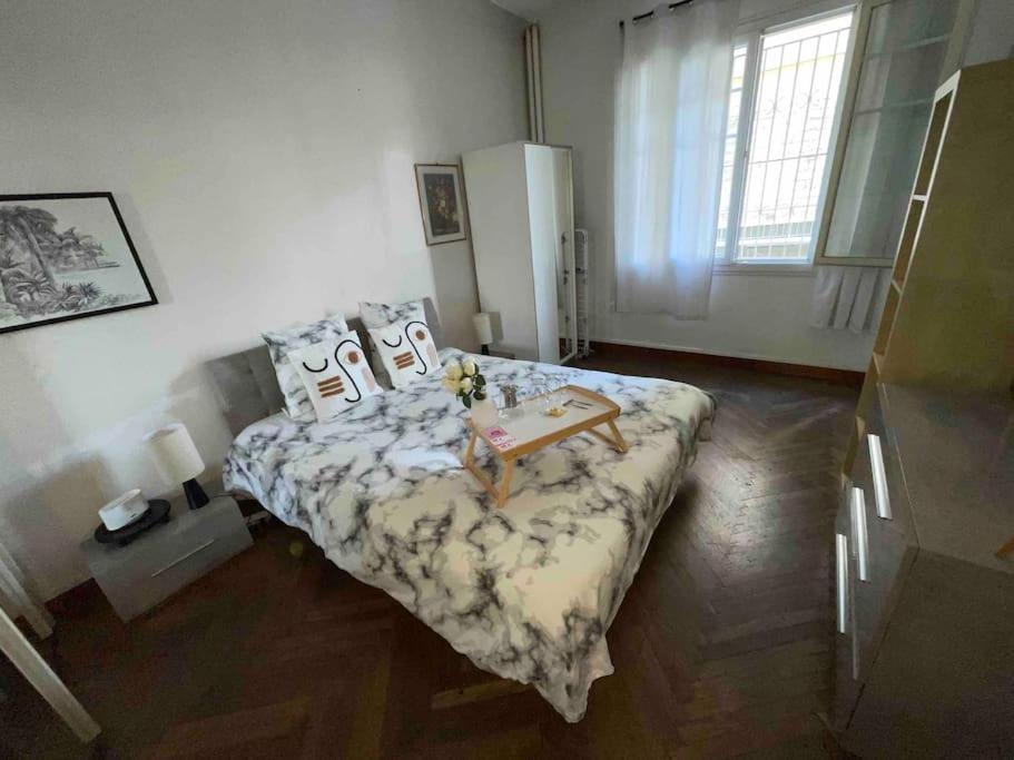 Cosy 5min Gare Apartment